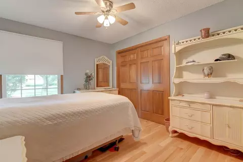 2608 Delaware Dr, Springfield, IL 62702 photo 13
