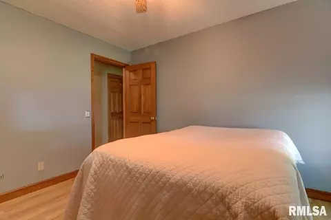 2608 Delaware Dr, Springfield, IL 62702 photo 15