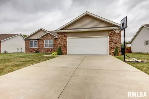 615 Willows Dr, Chatham, IL 62629 photo 36