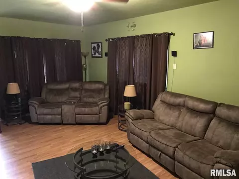 520 N Daniel Ave, Springfield, IL 62702 photo 4