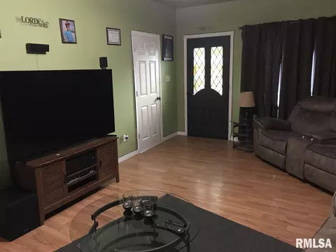 520 N Daniel Ave, Springfield, IL 62702 photo 2