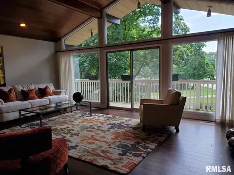 7 Fair Oaks St, Springfield, IL 62704 photo 12