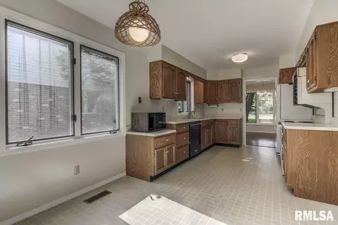 20 Turnberry Pl, Springfield, IL 62704 photo 14