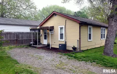 651 W Lenox Ave, Springfield, IL 62704 photo 2