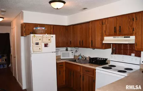 651 W Lenox Ave, Springfield, IL 62704 photo 5