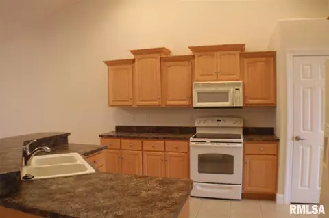 3907 Marryat Dr, Springfield, IL 62711 photo 9