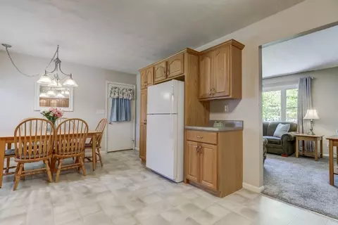 4113 Hazelcrest Rd, Springfield, IL 62703 photo 9