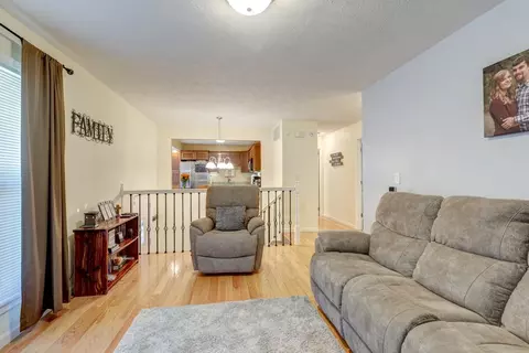 2604 E Griffiths Ave, Springfield, IL 62702 photo 3