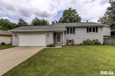 14 Holliday Rd, Springfield, IL 62702 photo 2