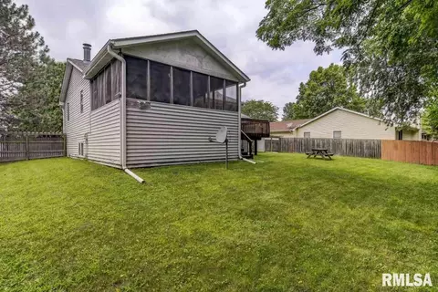 14 Holliday Rd, Springfield, IL 62702 photo 4