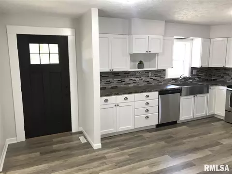 120 Vincent St, Springfield, IL 62707 photo 9