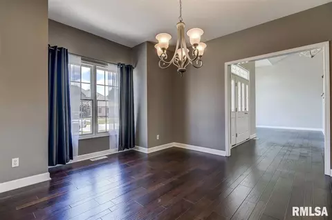 6413 Stonehaven Rdg, Springfield, IL 62711 photo 9
