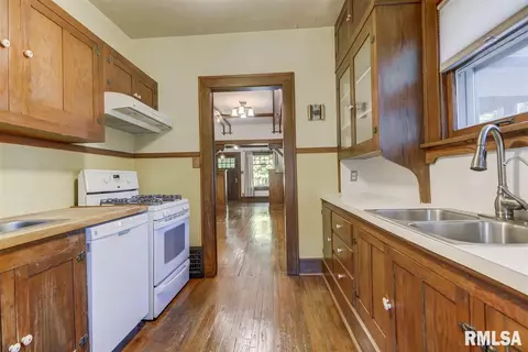 900 S Macarthur Blvd, Springfield, IL 62704 photo 13