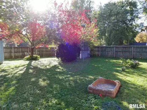 2006 Hood St, Springfield, IL 62703 photo 21