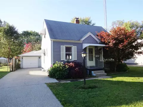 2006 Hood St, Springfield, IL 62703 photo 3