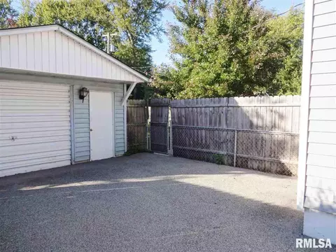 2006 Hood St, Springfield, IL 62703 photo 26