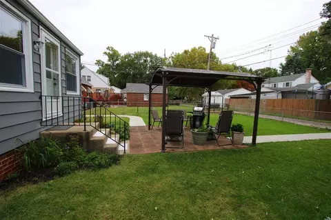 1516 W Edwards St, Springfield, IL 62704 photo 29