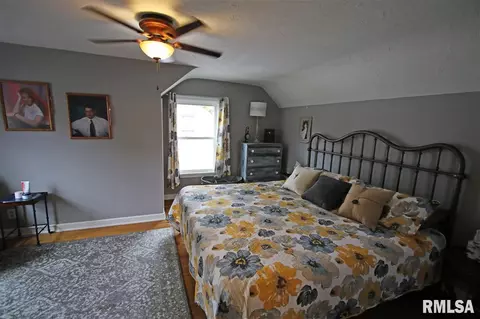 1516 W Edwards St, Springfield, IL 62704 photo 12