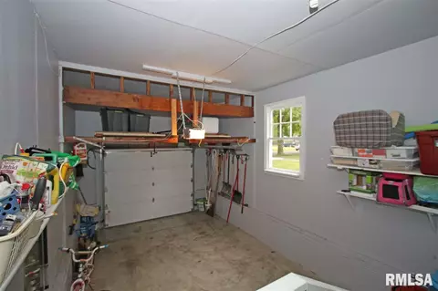 1516 W Edwards St, Springfield, IL 62704 photo 16