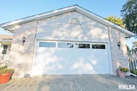 2230 N 1st S St, Springfield, IL 62702 photo 27
