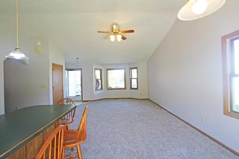 2230 N 1st S St, Springfield, IL 62702 photo 8
