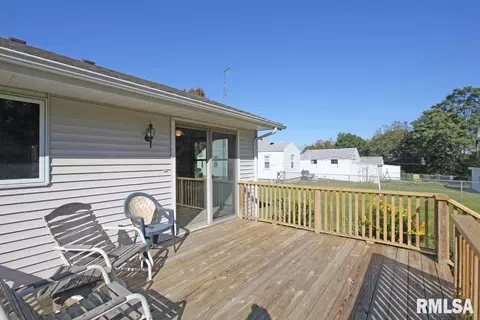 2230 N 1st S St, Springfield, IL 62702 photo 25