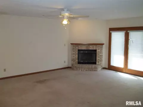 6505 Brent Dr, Springfield, IL 62712 photo 5