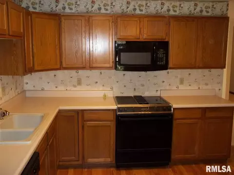 6505 Brent Dr, Springfield, IL 62712 photo 4