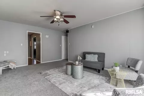 2445 Parkview Dr, Springfield, IL 62704 photo 23
