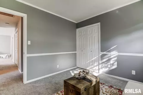 2445 Parkview Dr, Springfield, IL 62704 photo 24