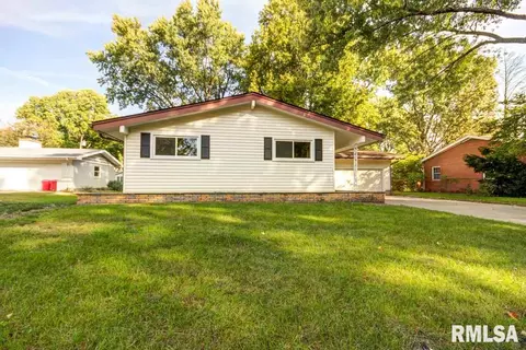 2213 Fairway Dr, Springfield, IL 62704 photo 1