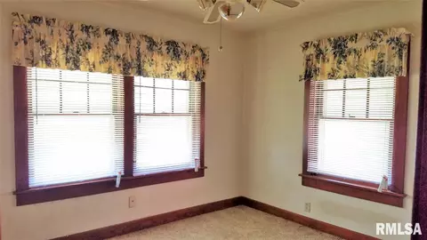 2349 S 7th St, Springfield, IL 62703 photo 14