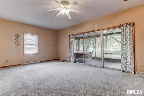 2424 Parkview Dr, Springfield, IL 62704 photo 15