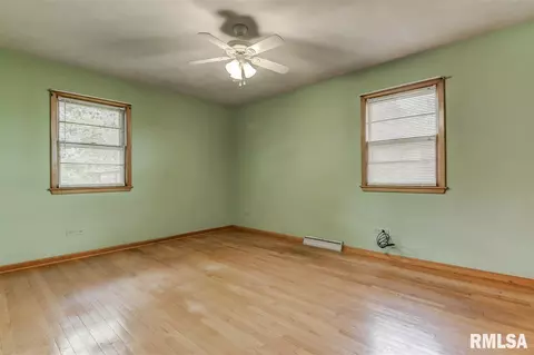 2424 Parkview Dr, Springfield, IL 62704 photo 24