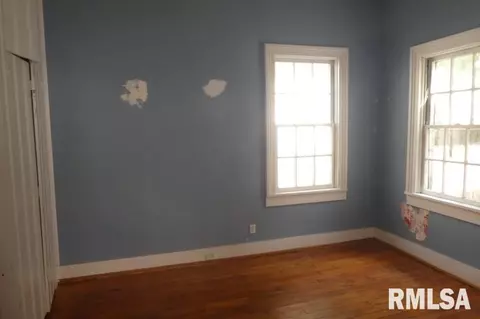 312 S State St, Springfield, IL 62704 photo 10