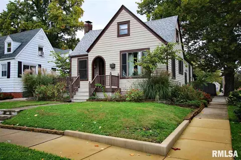 1836 S Spring St, Springfield, IL 62704 photo 1