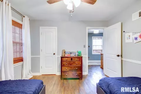 22 Walnut Street Ct, Springfield, IL 62704 photo 17