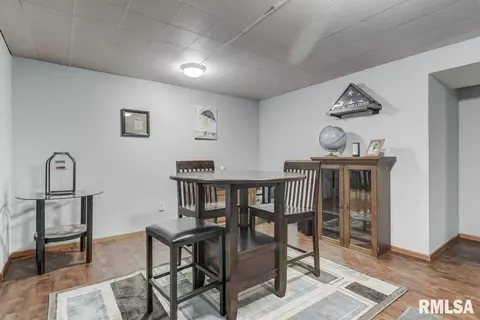217 Quarterstaff Rd, Springfield, IL 62704 photo 26