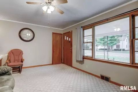 1227 N Rutledge St, Springfield, IL 62702 photo 5