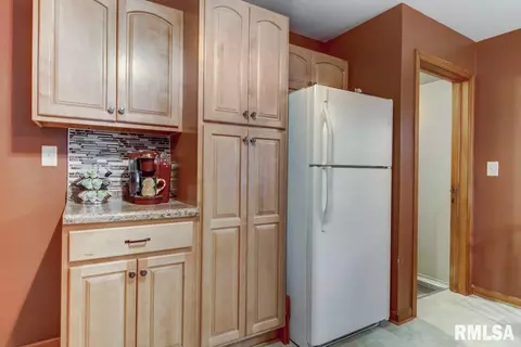 1227 N Rutledge St, Springfield, IL 62702 photo 10