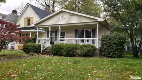1827 S 5th St, Springfield, IL 62703 photo 1