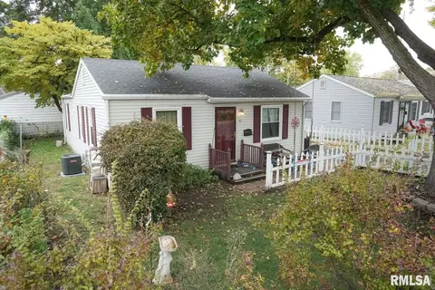 6 St James Ct, Springfield, IL 62703 photo 3