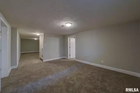 1812 Wolfe St, Springfield, IL 62702 photo 22