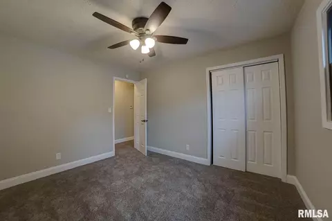 1812 Wolfe St, Springfield, IL 62702 photo 15