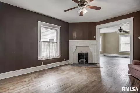 1727 S 4th St, Springfield, IL 62704 photo 5