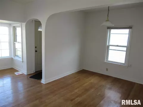 2148 E Grandview Ave, Springfield, IL 62702 photo 7