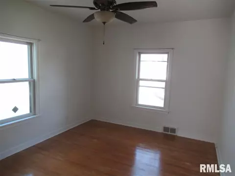 2148 E Grandview Ave, Springfield, IL 62702 photo 12
