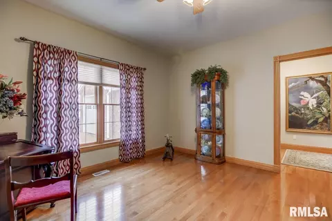 5 The Elms Ln, Springfield, IL 62712 photo 17