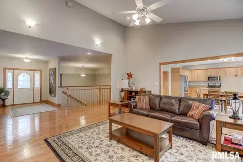 5 The Elms Ln, Springfield, IL 62712 photo 7