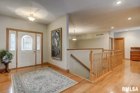 5 The Elms Ln, Springfield, IL 62712 photo 3